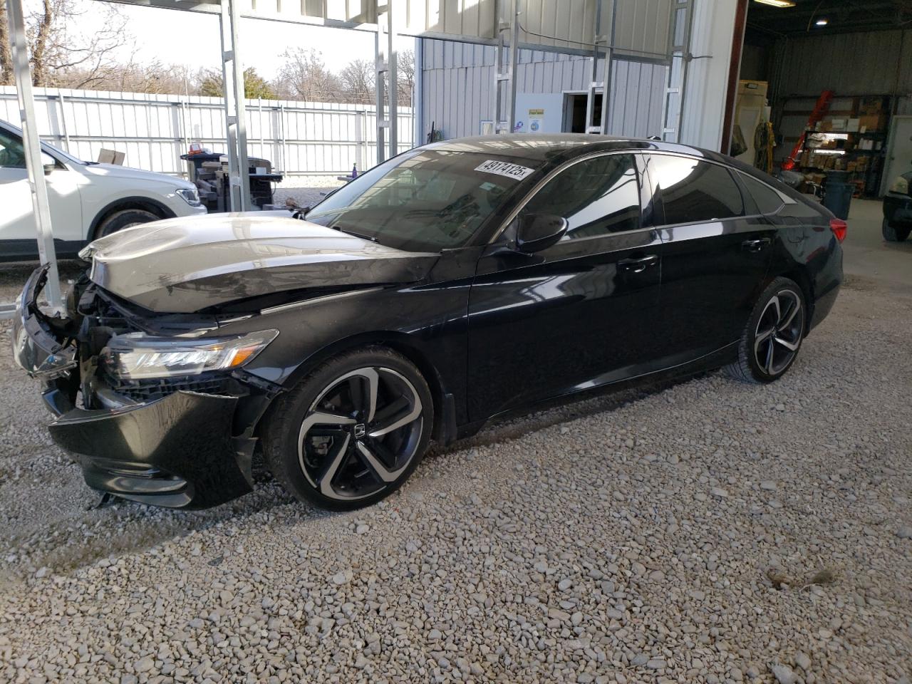 2019 Honda Accord VIN 1HGCV1F32KA177413