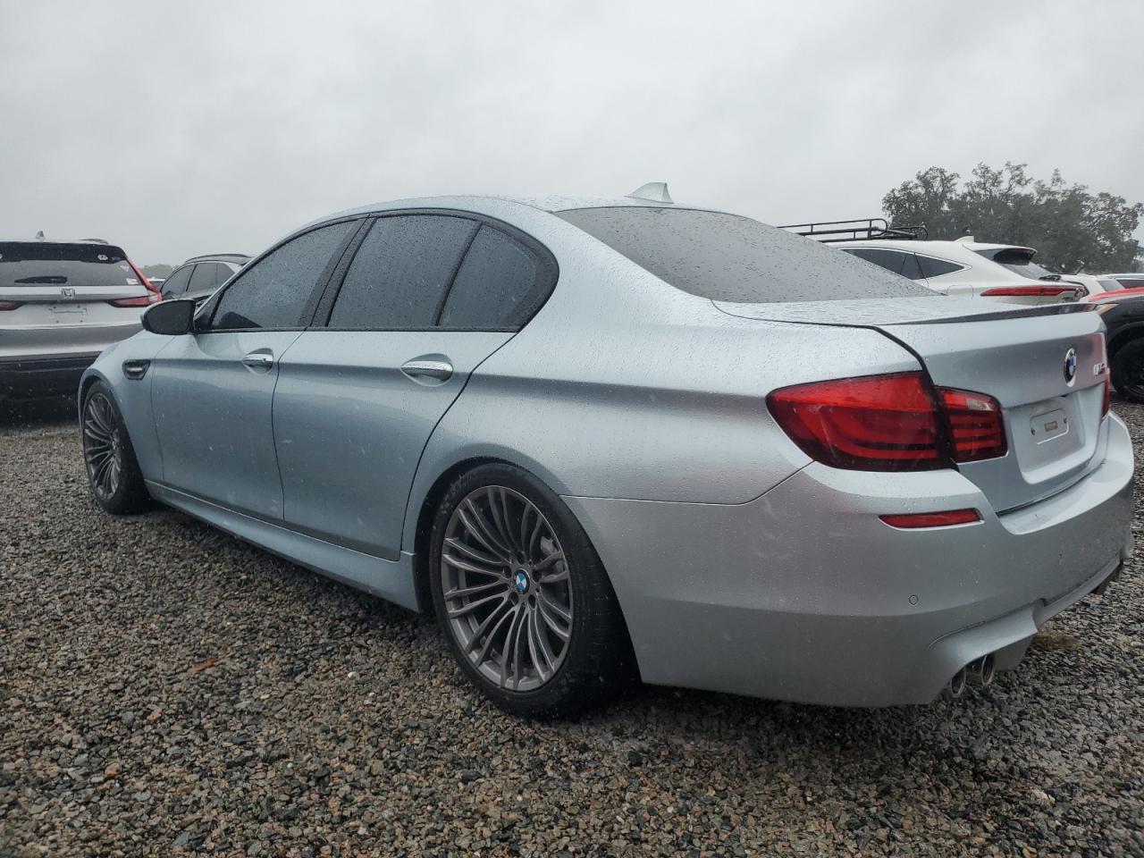 2013 BMW M5 VIN WBSFV9C57DC772452 Copart auction photo, minor dent/scratches damage thumbnail 2