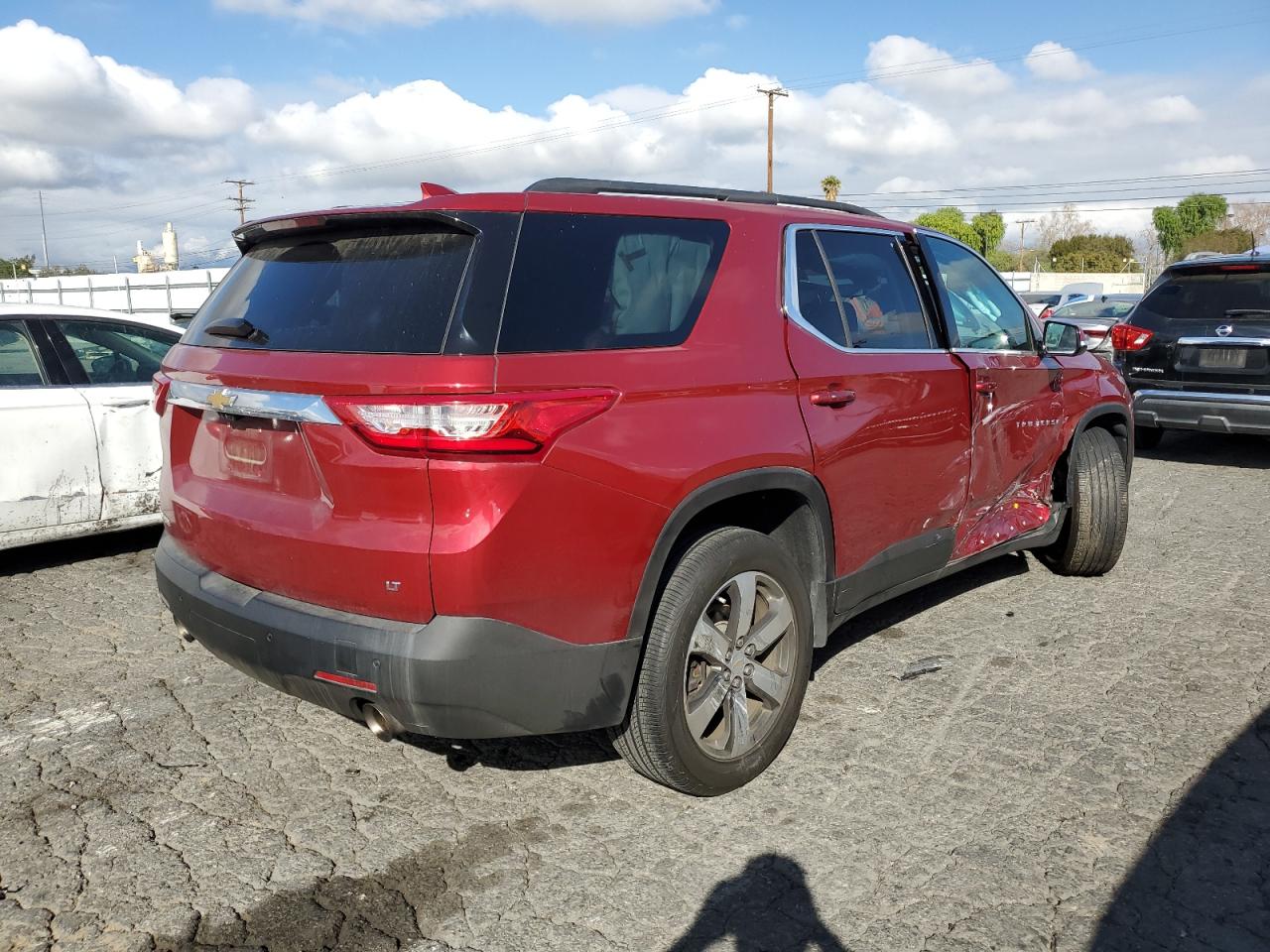 2019 Chevrolet Traverse VIN 1GNERHKW6KJ280409 Copart auction photo, side damage thumbnail 3