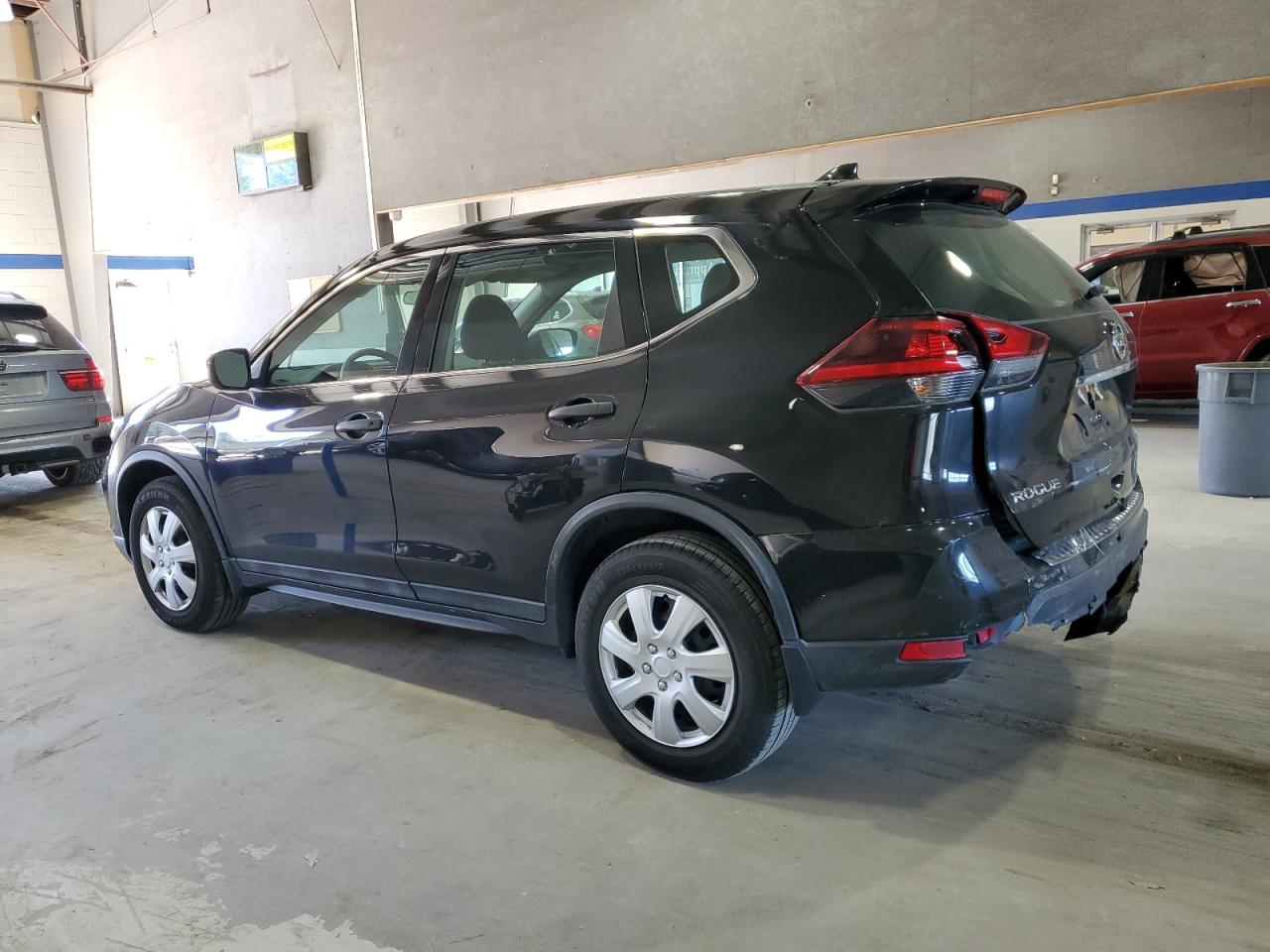 2018 Nissan Rogue VIN 5N1AT2MV7JC762623 Copart auction photo, rear end / side damage thumbnail 2