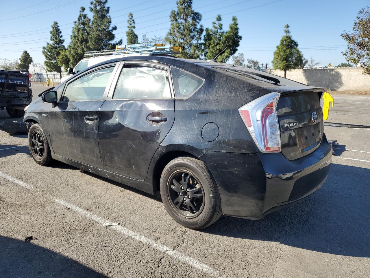 2014 Toyota Prius VIN JTDKN3DU0E1737354 Copart auction photo, front end damage thumbnail 2