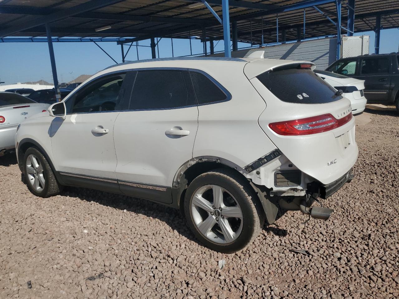 2016 Lincoln MKC VIN 5LMCJ1C91GUJ24493 Copart auction photo, rear end damage thumbnail 2