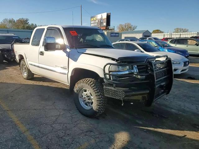 2004 GMC Sierra VIN 1GTHK29234E239726 Copart auction photo, all over damage thumbnail 11