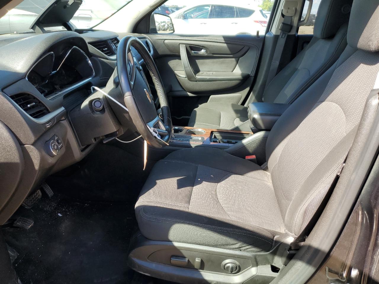 2013 Chevrolet Traverse VIN 1GNKRJKD3DJ101643 Copart auction photo, front end / side damage thumbnail 7