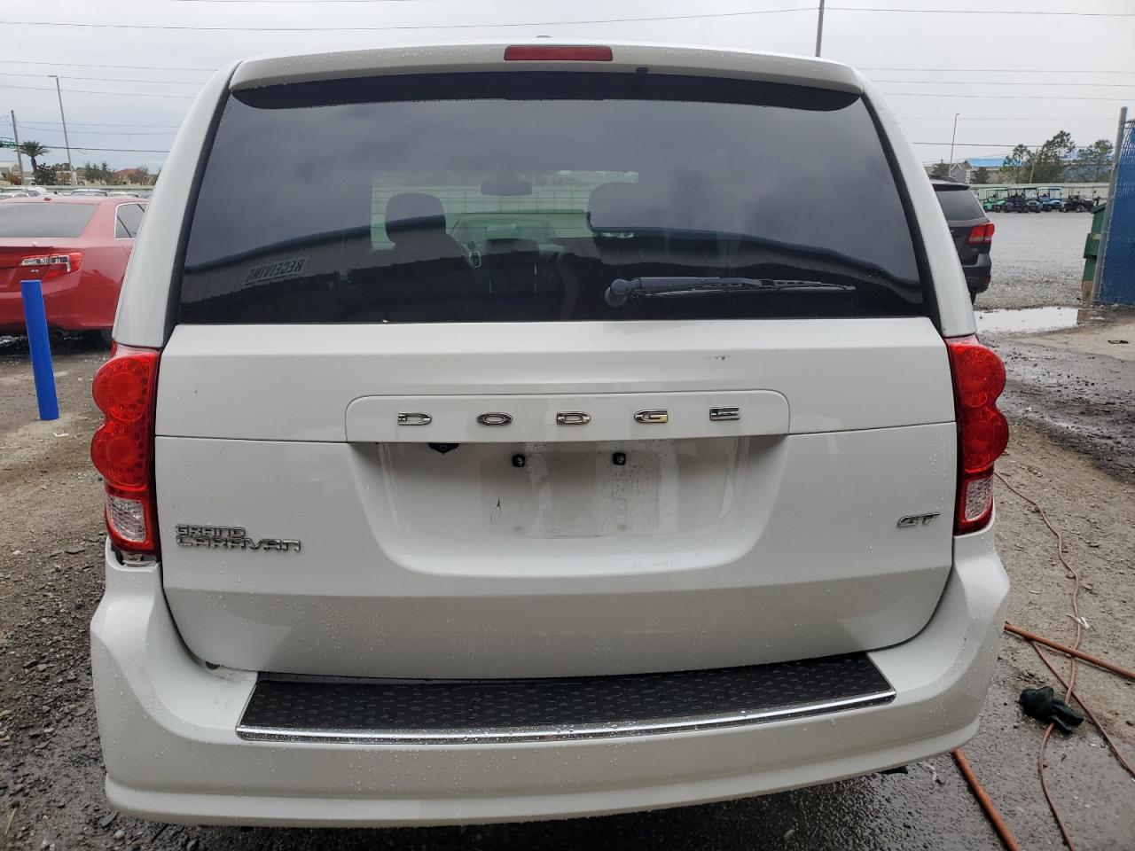 2020 Dodge Caravan VIN 2C4RDGEG6LR187815 Copart auction photo, front end / rear end damage thumbnail 6