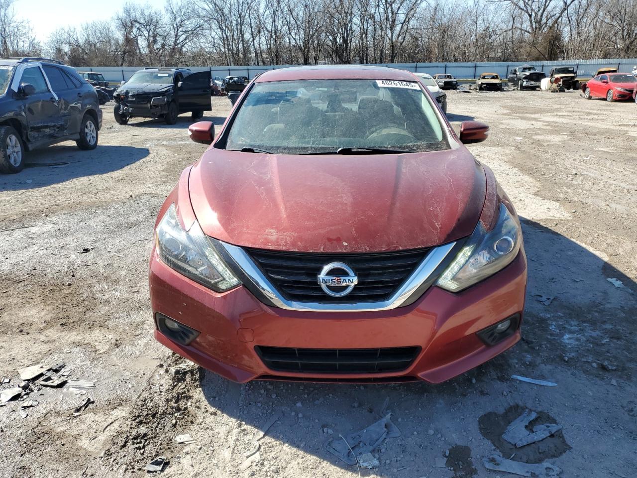 2017 Nissan Altima VIN 1N4AL3AP3HC128077 Copart auction photo, rear end / minor dent/scratches damage thumbnail 5