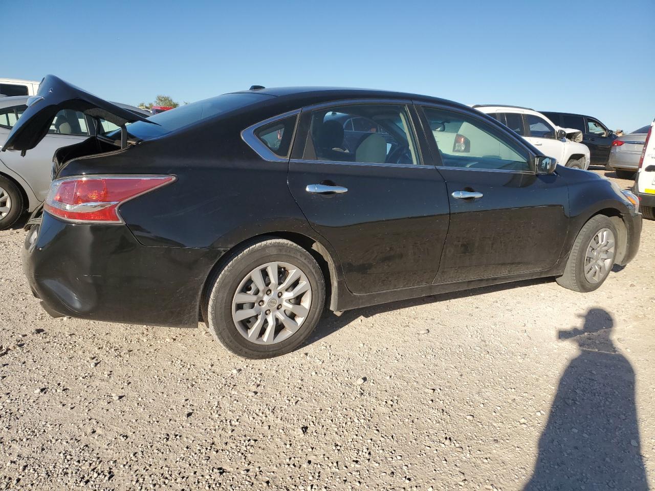 2015 Nissan Altima VIN 1N4AL3AP5FN327245 Copart auction photo, rear end damage thumbnail 3