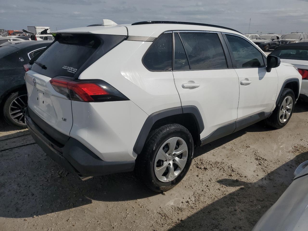 2019 Toyota RAV 4 VIN 2T3H1RFV0KW035577 Copart auction photo, water/flood damage thumbnail 3