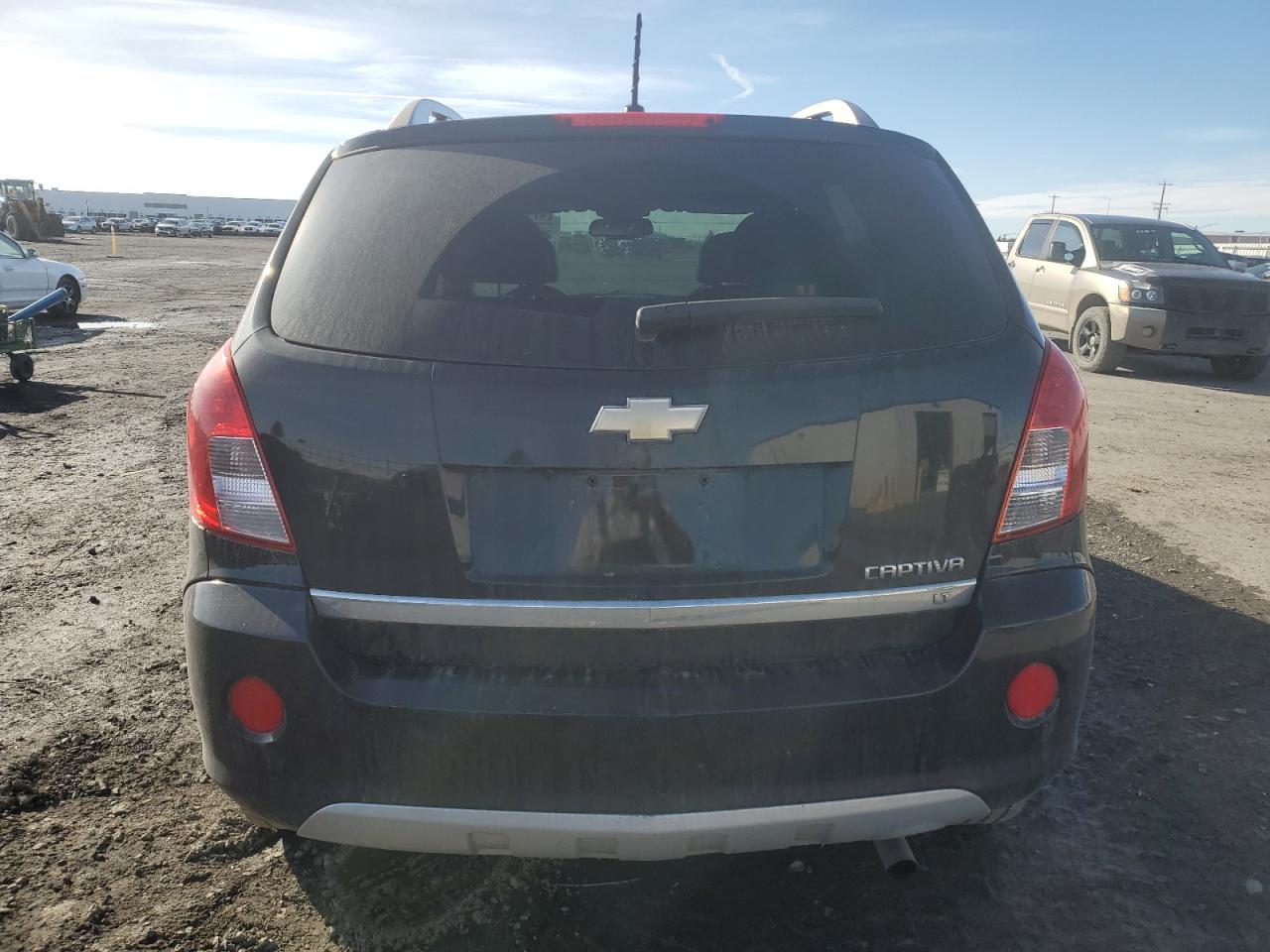 2014 Chevrolet Captiva VIN 3GNAL3EK8ES613840 Copart auction photo, front end / side damage thumbnail 6
