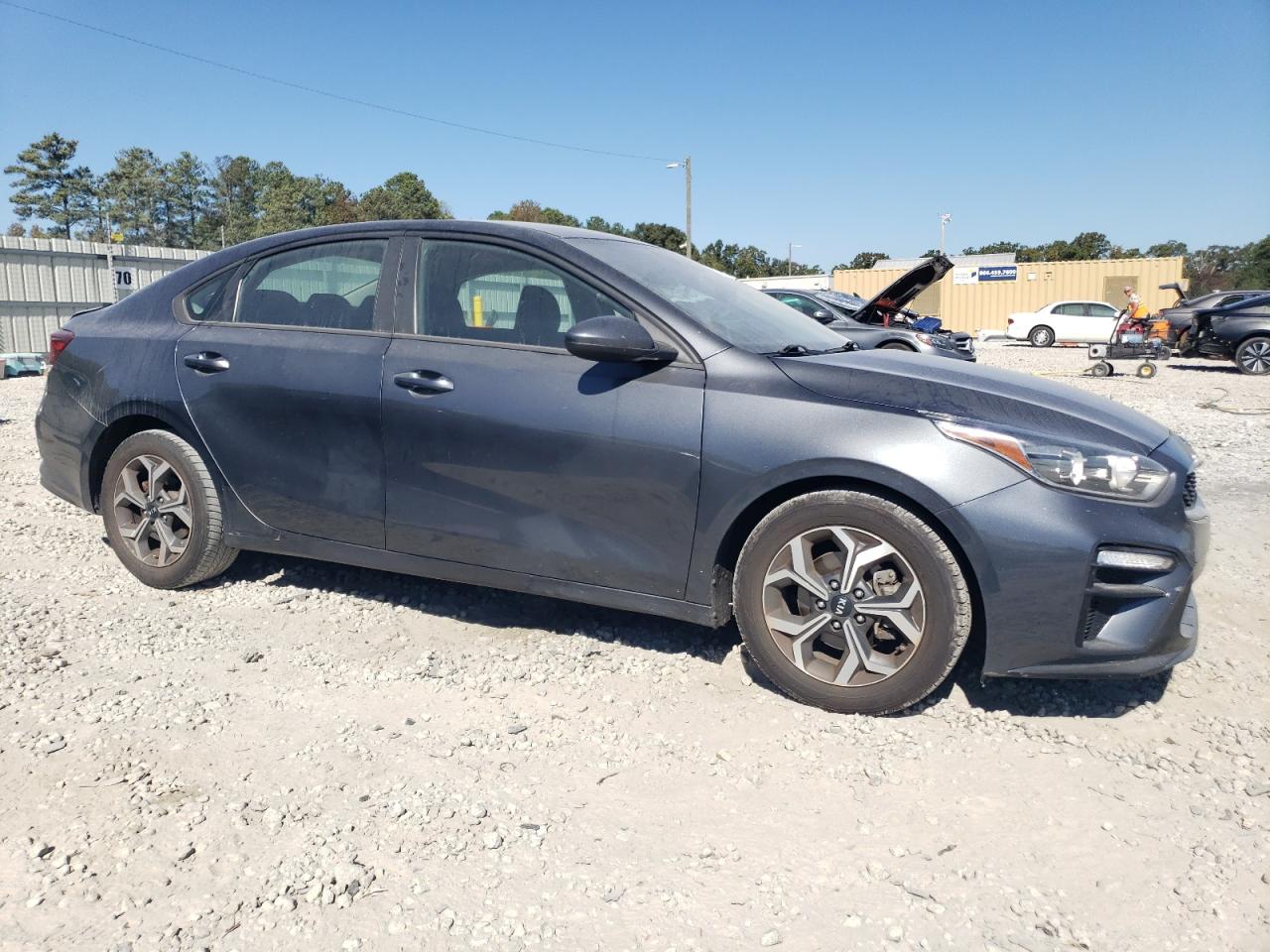 2021 KIA Forte VIN 3KPF24AD7ME340482 Copart auction photo, rear end / minor dent/scratches damage thumbnail 4