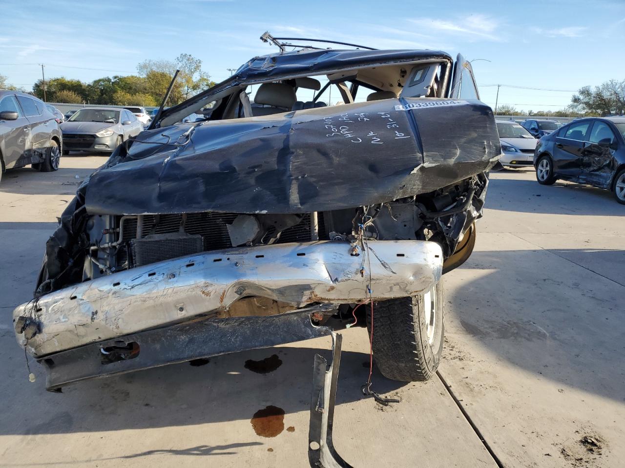 1995 Chevrolet Tahoe VIN 3GNEK18K0SG103792 Copart auction photo, all over damage thumbnail 5