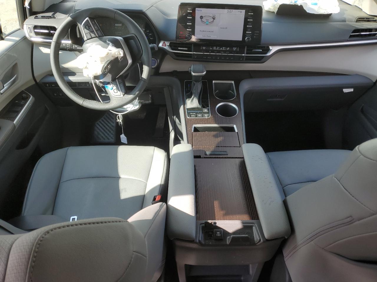 2023 Toyota Sienna VIN 5TDYRKEC1PS165988 Copart auction photo, front end damage thumbnail 8