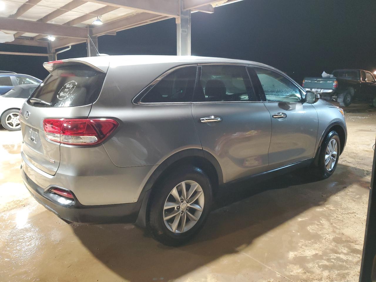 2018 KIA Sorento VIN 5XYPG4A39JG373852 Copart auction photo, normal wear damage thumbnail 3