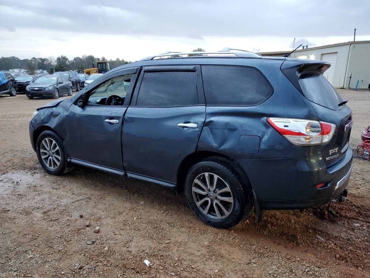2015 Nissan Pathfinder VIN 5N1AR2MN8FC709998 Copart auction photo, side / front end damage thumbnail 2