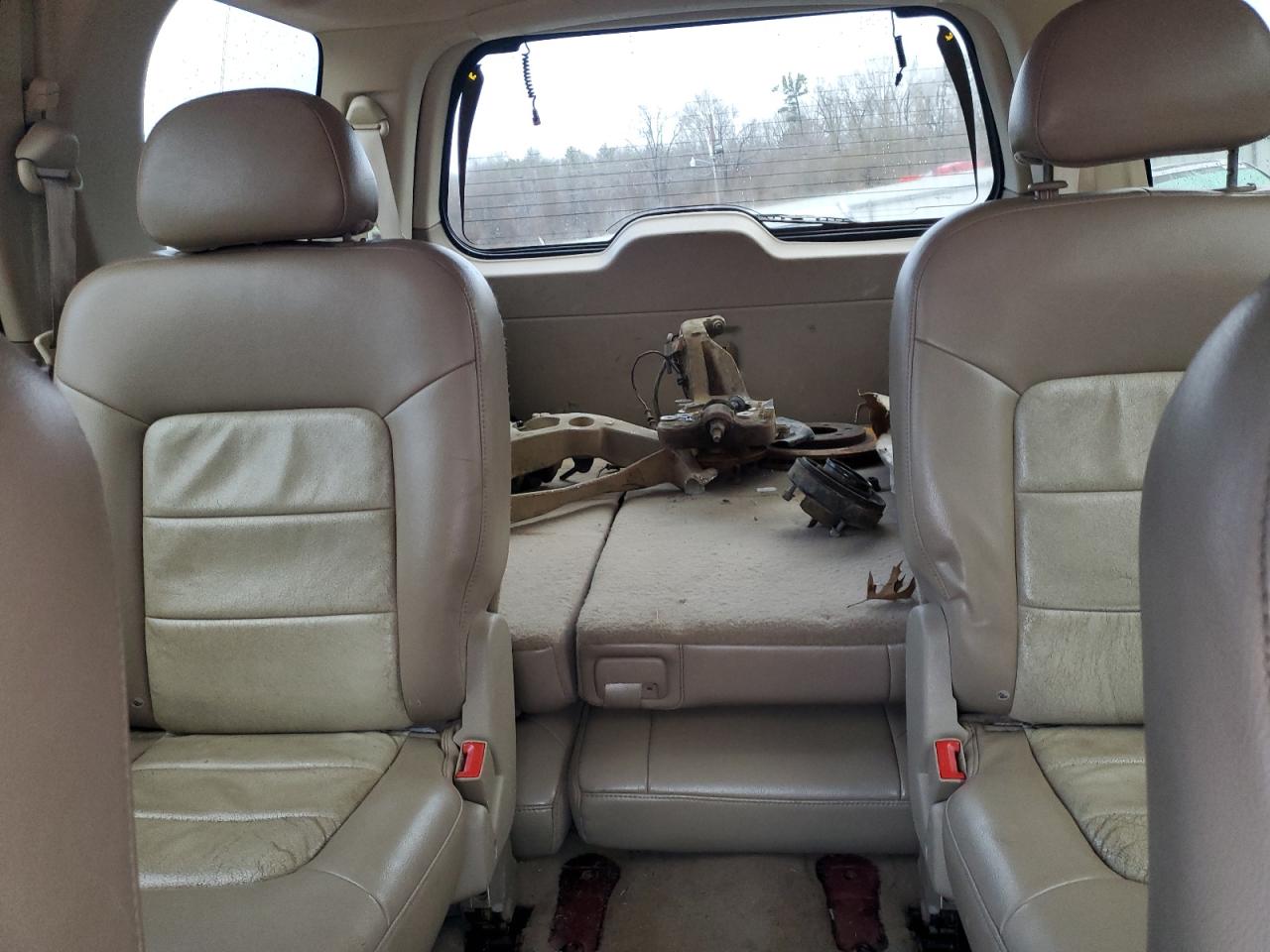 2004 Ford Expedition VIN 1FMPU18LX4LB43870 Copart auction photo, front end damage thumbnail 10