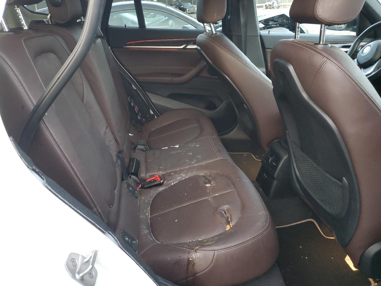 2021 BMW X1 VIN WBXJG7C01M5U26960 Copart auction photo, rear end damage thumbnail 11