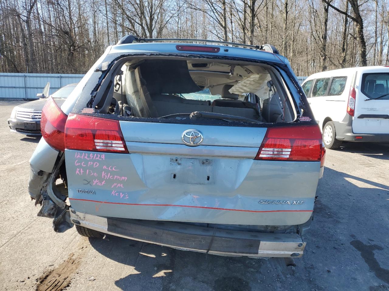 2004 Toyota Sienna VIN 5TDZA22C34S197000 Copart auction photo, all over damage thumbnail 6