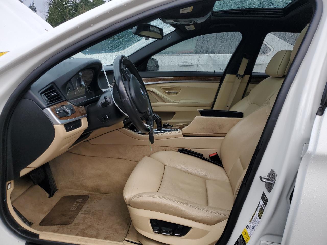 2013 BMW 5er VIN WBAFU7C58DDU70982 Copart auction photo, all over damage thumbnail 7