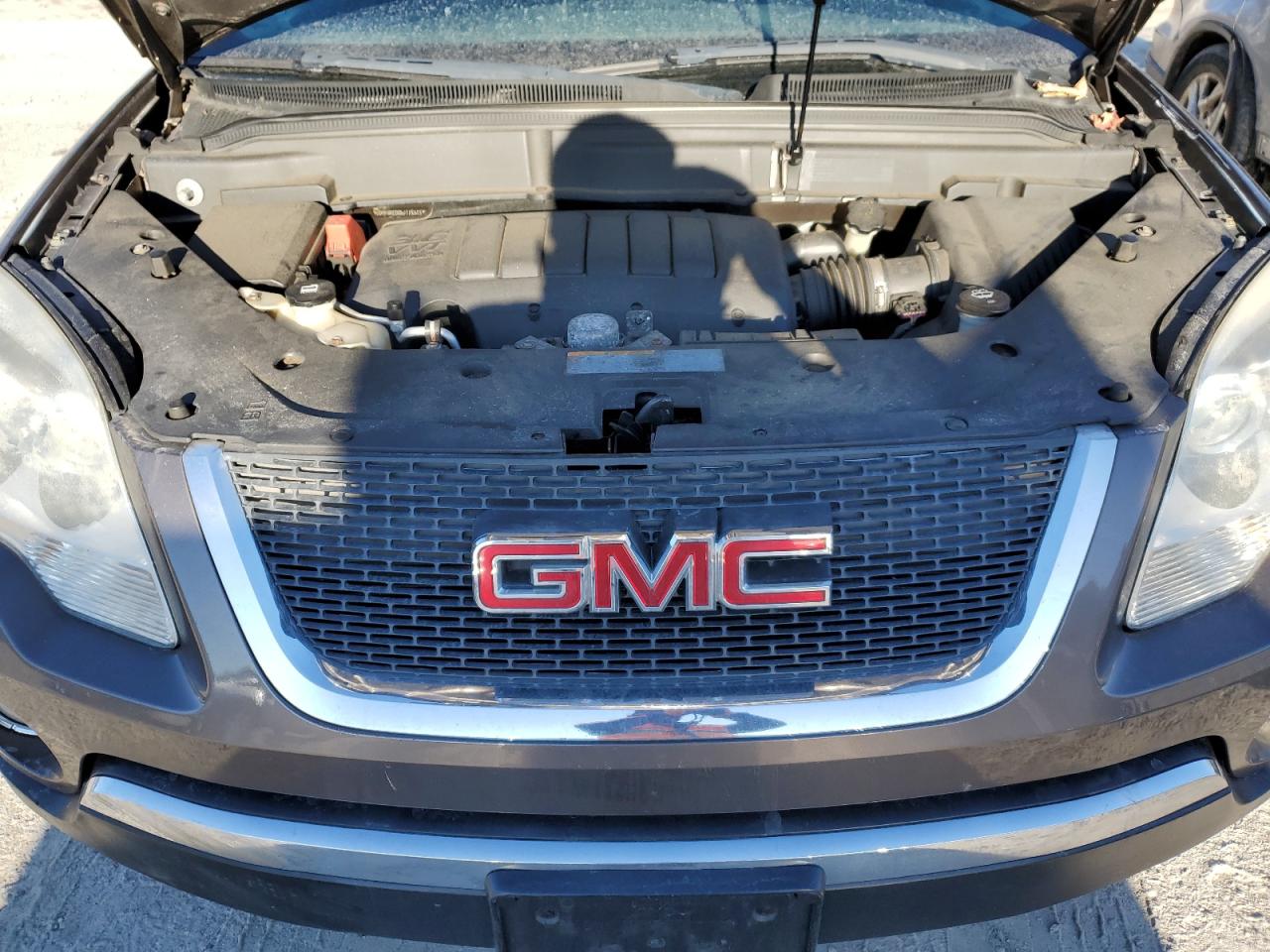 2011 GMC Acadia VIN 1GKKVRED8BJ118325 Copart auction photo, rear end damage thumbnail 12