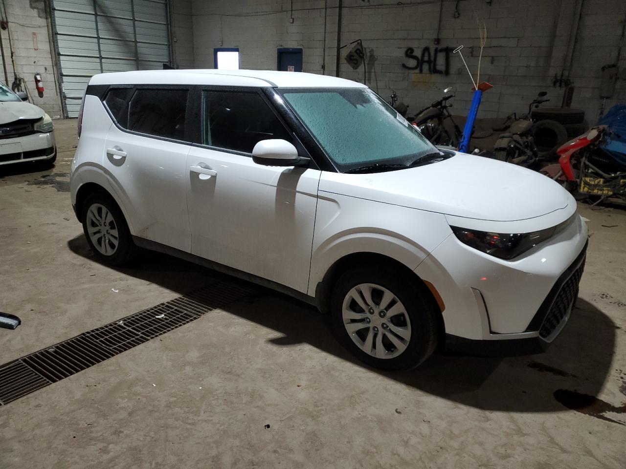 2023 KIA Soul VIN KNDJ23AU4P7217117 Copart auction photo, side / rear end damage thumbnail 4