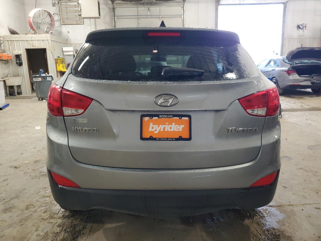 2013 Hyundai Tucson VIN KM8JT3AB3DU744327 Copart auction photo, front end / side damage thumbnail 6