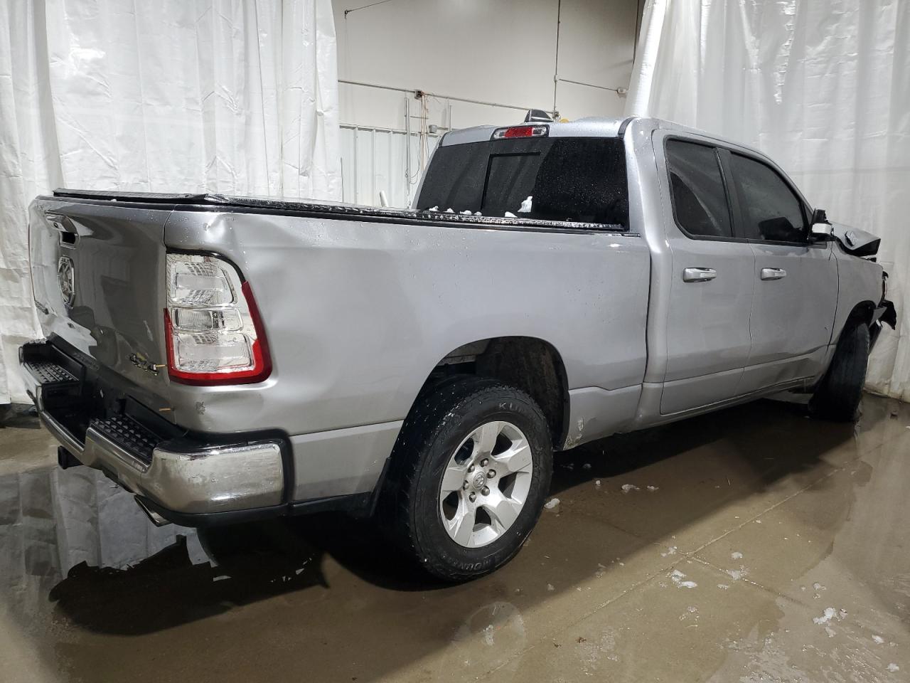 2020 RAM 1500 VIN 1C6SRFBT3LN198404 Copart auction photo, front end / rear end damage thumbnail 3