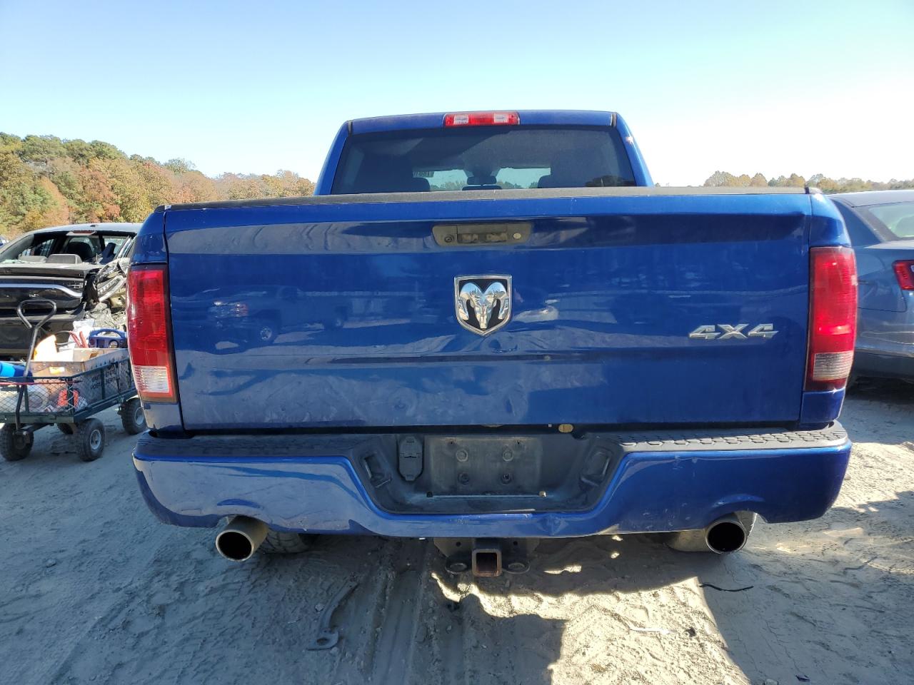 2017 RAM 1500 VIN 3C6RR7KT4HG594250 Copart auction photo, front end damage thumbnail 6