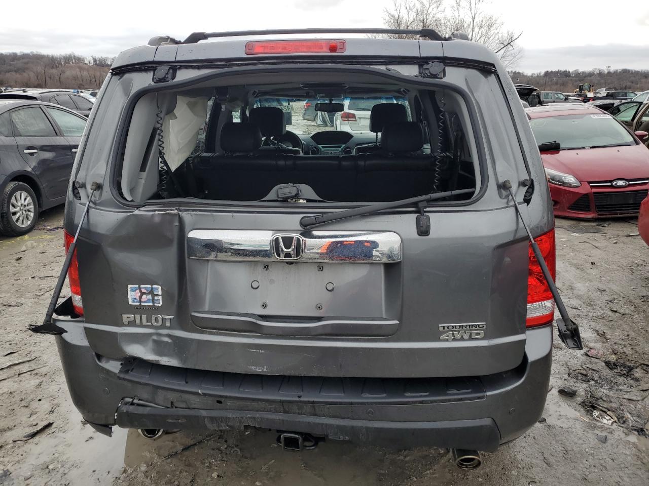 2011 Honda Pilot VIN 5FNYF4H97BB075486 Copart auction photo, rear end / side damage thumbnail 6