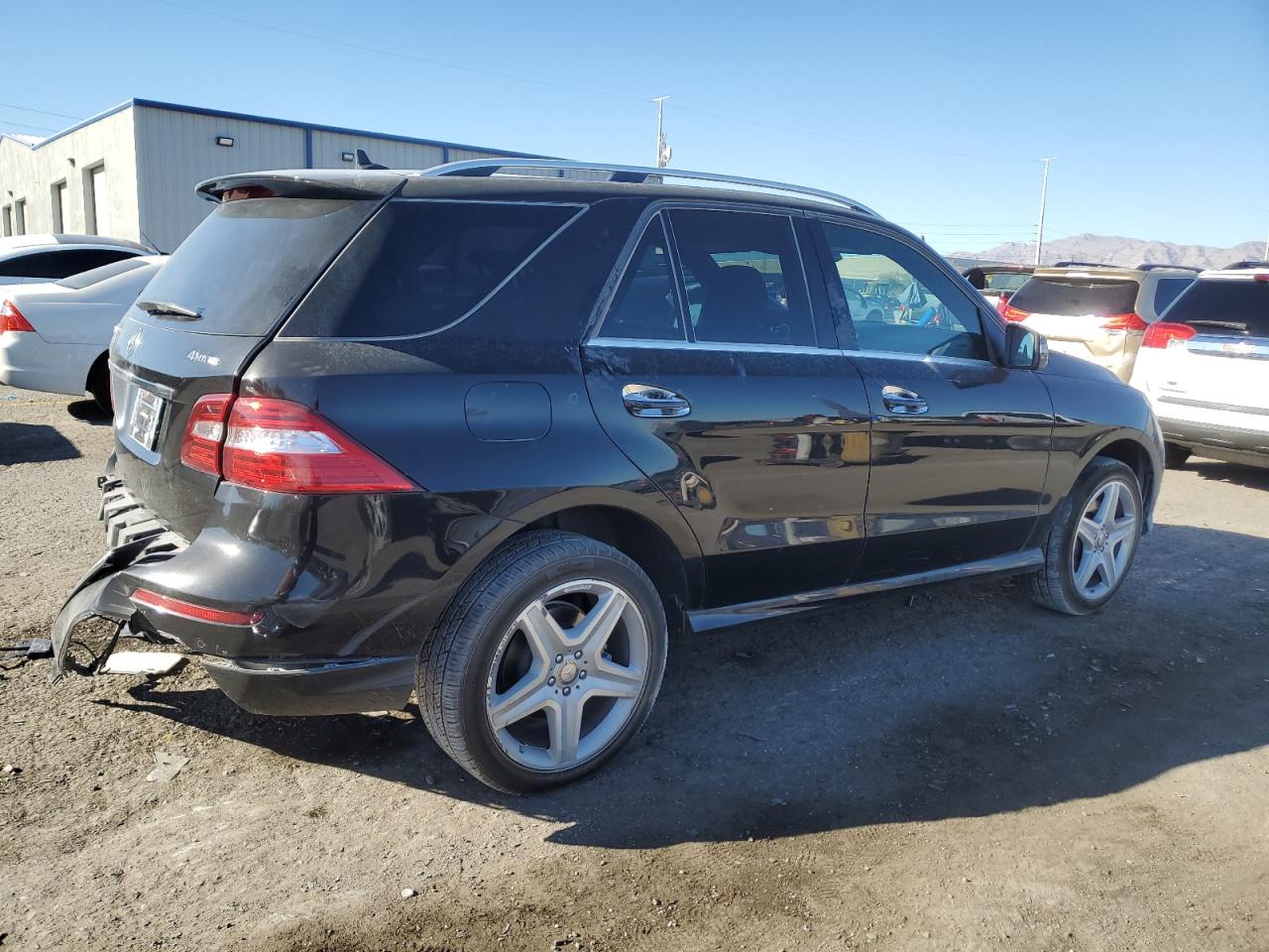 2015 Mercedes-Benz M-klasse VIN 4JGDA5GB2FA486716 Copart auction photo, rear end damage thumbnail 3