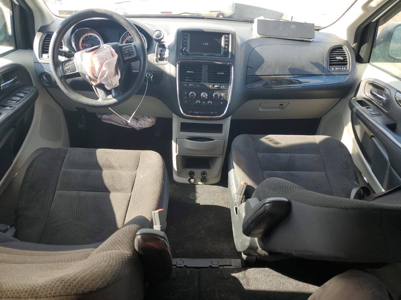 2018 Dodge Caravan VIN 2C4RDGBG6JR135747 Copart auction photo, front end / side damage thumbnail 8