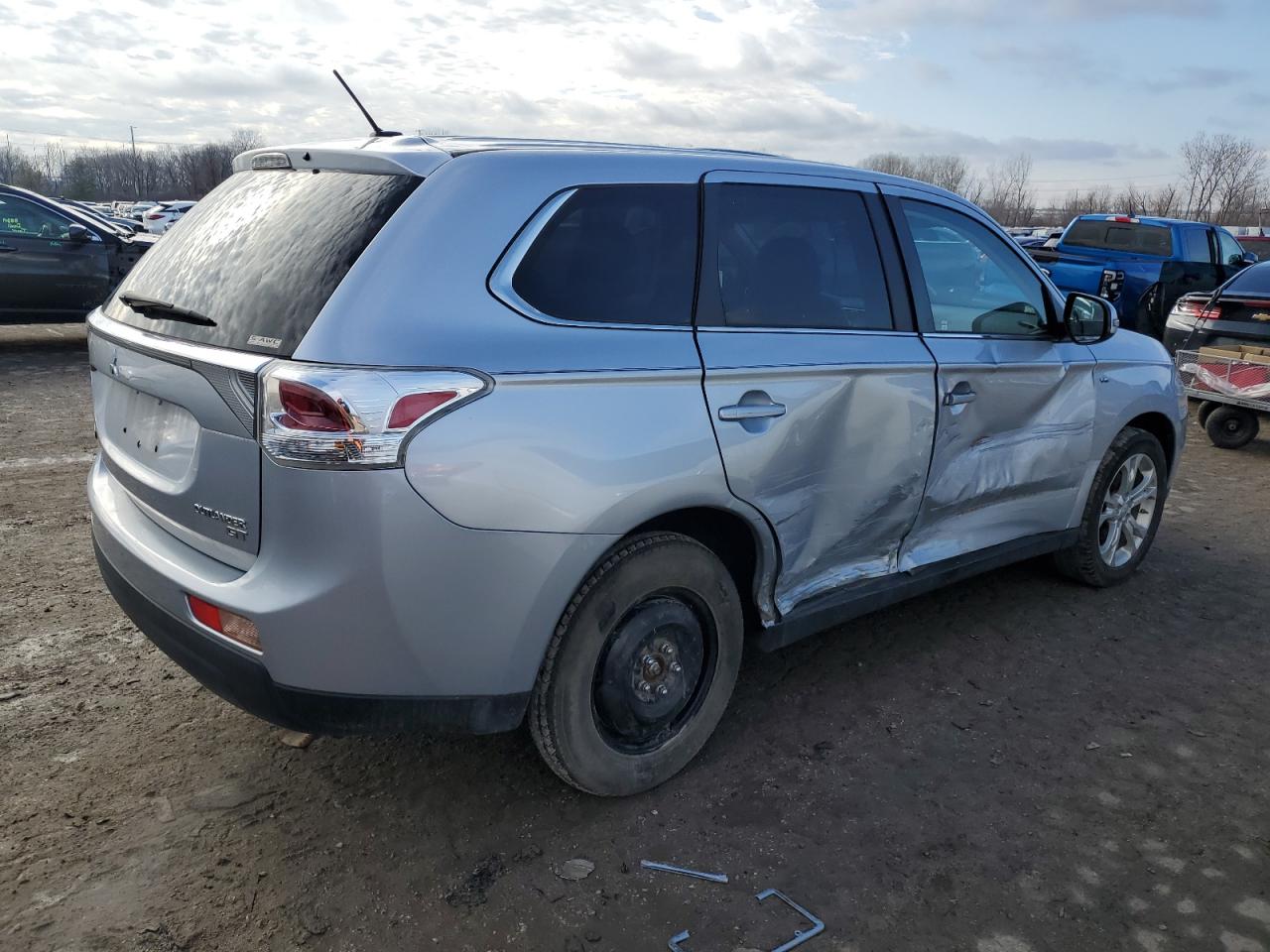 2014 Mitsubishi Outlander VIN JA4JZ4AX5EZ013160 Copart auction photo, side damage thumbnail 3