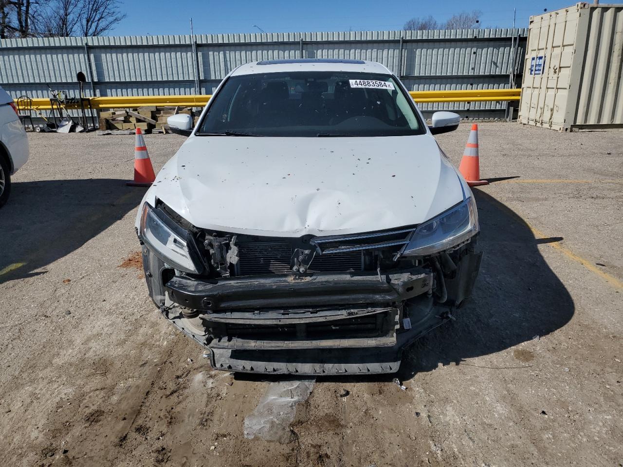 2016 Volkswagen Jetta VIN 3VWL17AJ5GM205635 Copart auction photo, front end / minor dent/scratches damage thumbnail 5