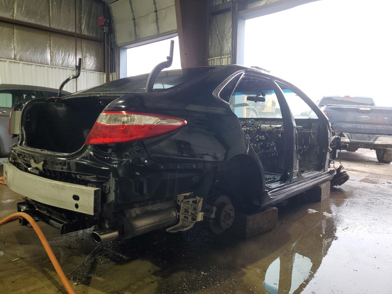 2015 Toyota Camry VIN 4T1BD1FK1FU174863 Copart auction photo, normal wear damage thumbnail 3