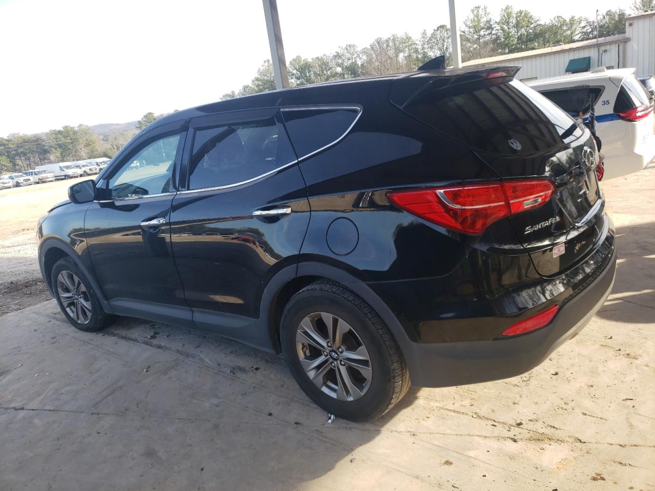 2016 Hyundai Santa Fe VIN 5XYZT3LB0GG307959 Copart auction photo, minor dent/scratches damage thumbnail 2
