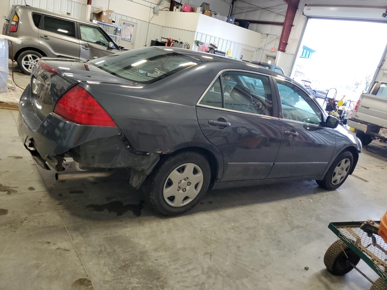 2006 Honda Accord VIN 3HGCM56456G708100 Copart auction photo, front end / side damage thumbnail 3
