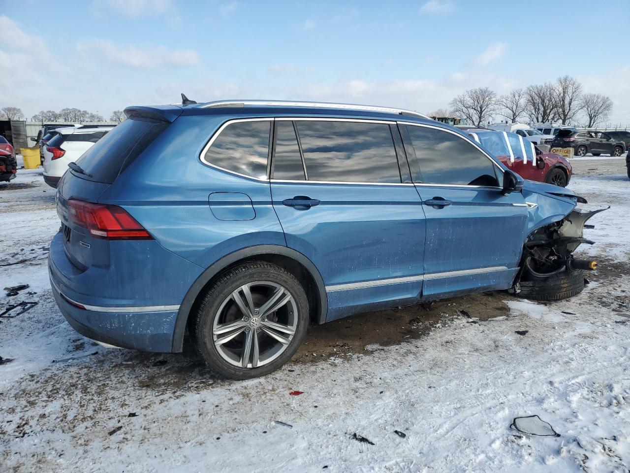 2018 Volkswagen Tiguan VIN 3VV2B7AX5JM200234 Copart auction photo, front end damage thumbnail 3