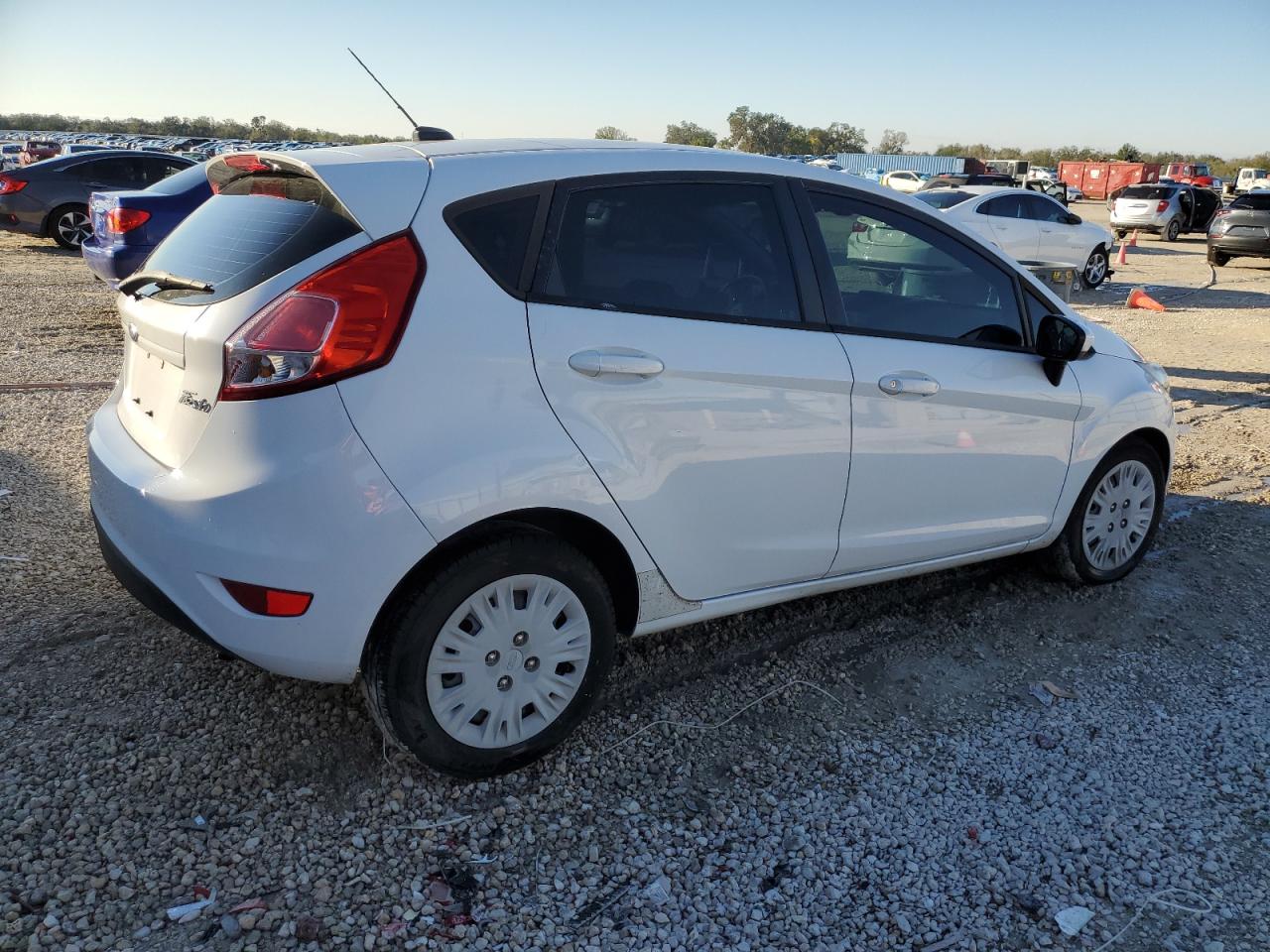 2015 Ford Fiesta VIN 3FADP4TJ7FM114016 Copart auction photo, front end / side damage thumbnail 3
