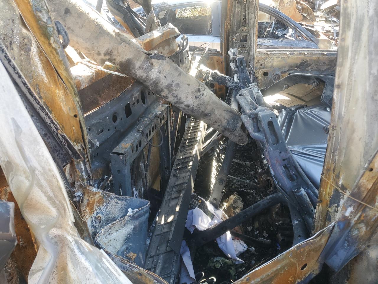 2016 Chevrolet Silverado VIN 3GCPCREC1GG246008 Copart auction photo, burn / rear end damage thumbnail 10