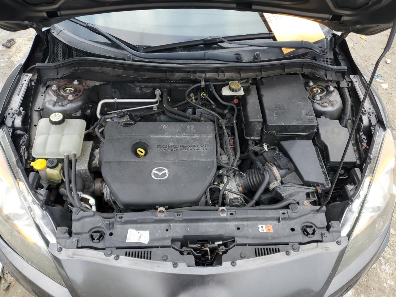 2011 Mazda 3 VIN JM1BL1VG8B1407427 Copart auction photo, side damage thumbnail 11