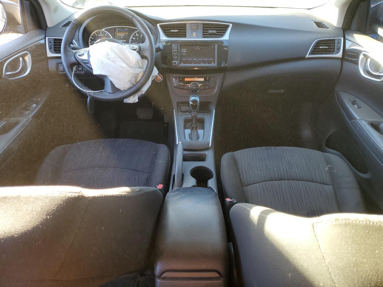2019 Nissan Sentra VIN 3N1AB7AP5KY307873 Copart auction photo, front end damage thumbnail 8