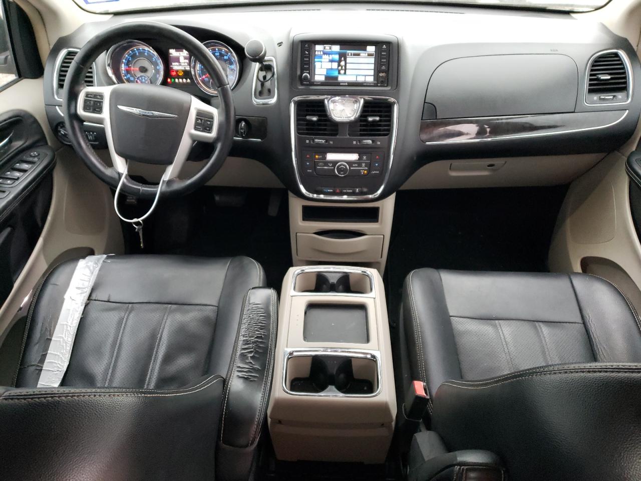 2015 Chrysler Town & Country VIN 2C4RC1CGXFR600990 Copart auction photo, front end damage thumbnail 8