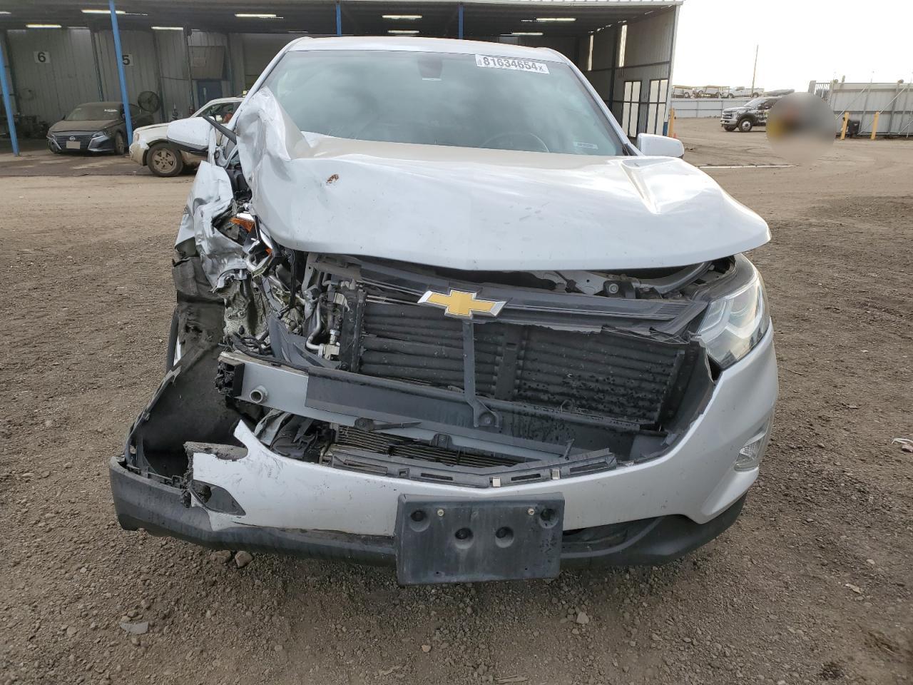 2019 Chevrolet Equinox VIN 2GNAXUEV2K6290027 Copart auction photo, front end / side damage thumbnail 5