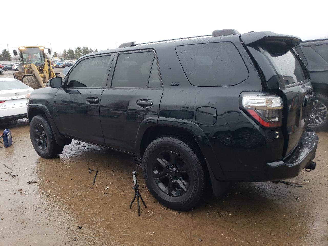 2019 Toyota 4Runner VIN JTEBU5JR7K5665518 Copart auction photo, rear end damage thumbnail 2