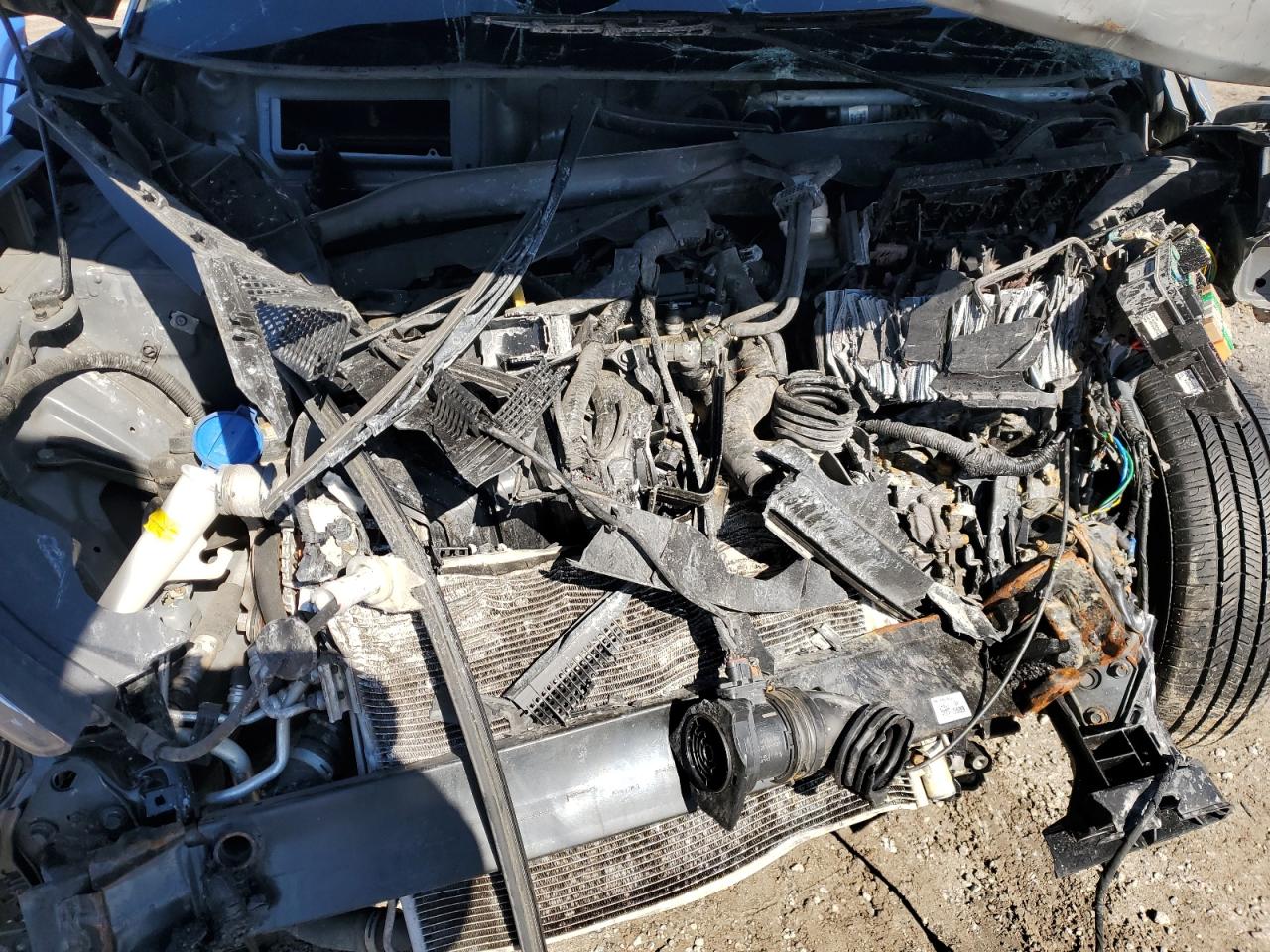 2022 Hyundai Venue VIN KMHRB8A39NU133389 Copart auction photo, biohazard/chemical / front end damage thumbnail 12