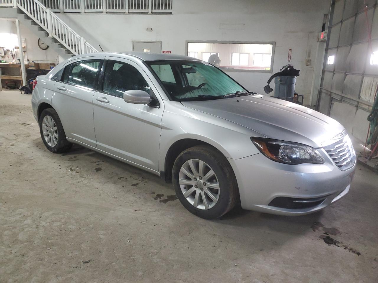 2012 Chrysler 200 VIN 1C3CCBBB5CN139891 Copart auction photo, side / minor dent/scratches damage thumbnail 4