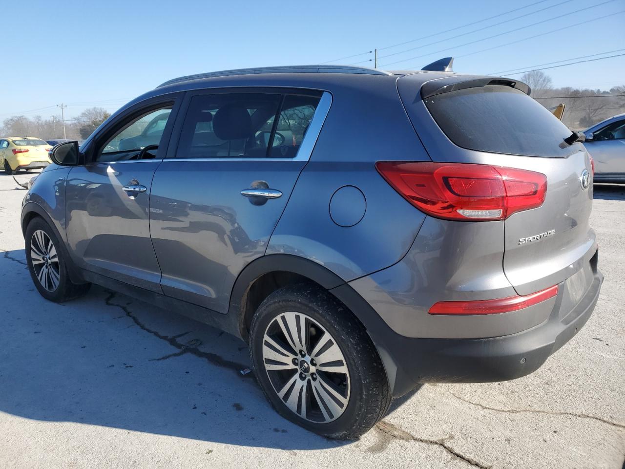 2016 KIA Sportage VIN KNDPCCAC4G7832121 Copart auction photo, front end damage thumbnail 2