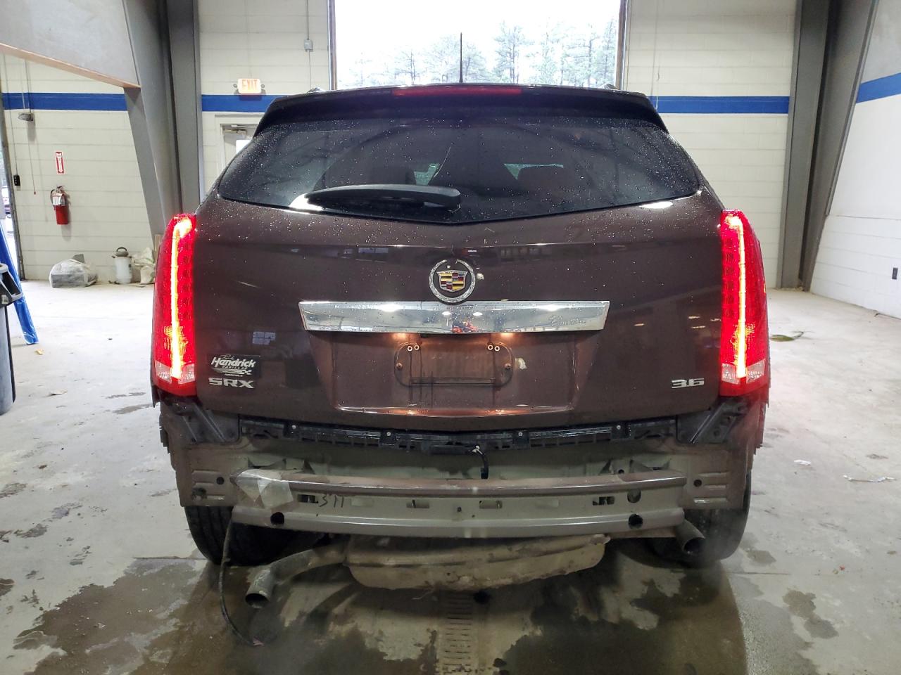 2016 Cadillac SRX VIN 3GYFNCE31GS571798 Copart auction photo, all over damage thumbnail 6