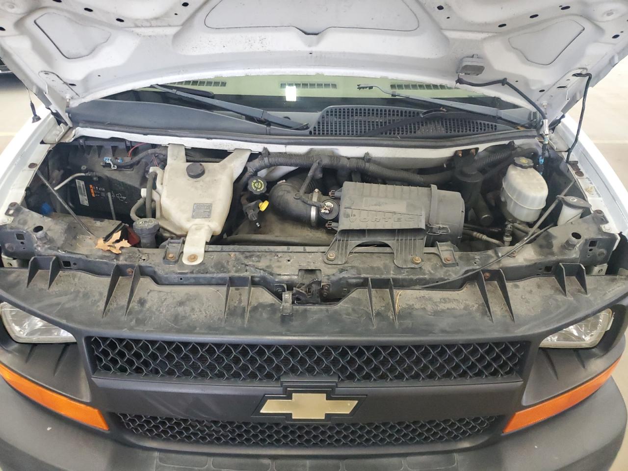 2012 Chevrolet Express VIN 1GCSGAFX1C1141317 Copart auction photo, minor dent/scratches damage thumbnail 12