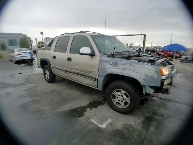 2004 Chevrolet Avalanche VIN 3GNEC12T44G128485 Copart auction photo, front end / all over damage thumbnail 11