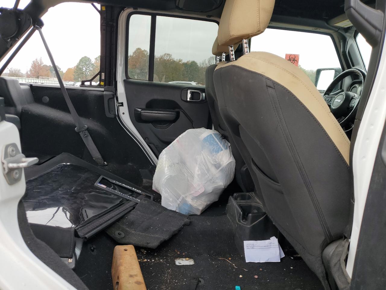 2018 Jeep Wrangler VIN 1C4HJXDG4JW163894 Copart auction photo, mechanical damage thumbnail 11